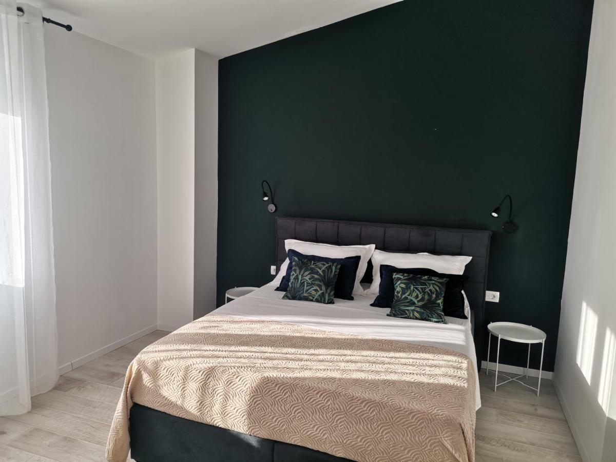 Apartmani Darko ルティナ エクステリア 写真